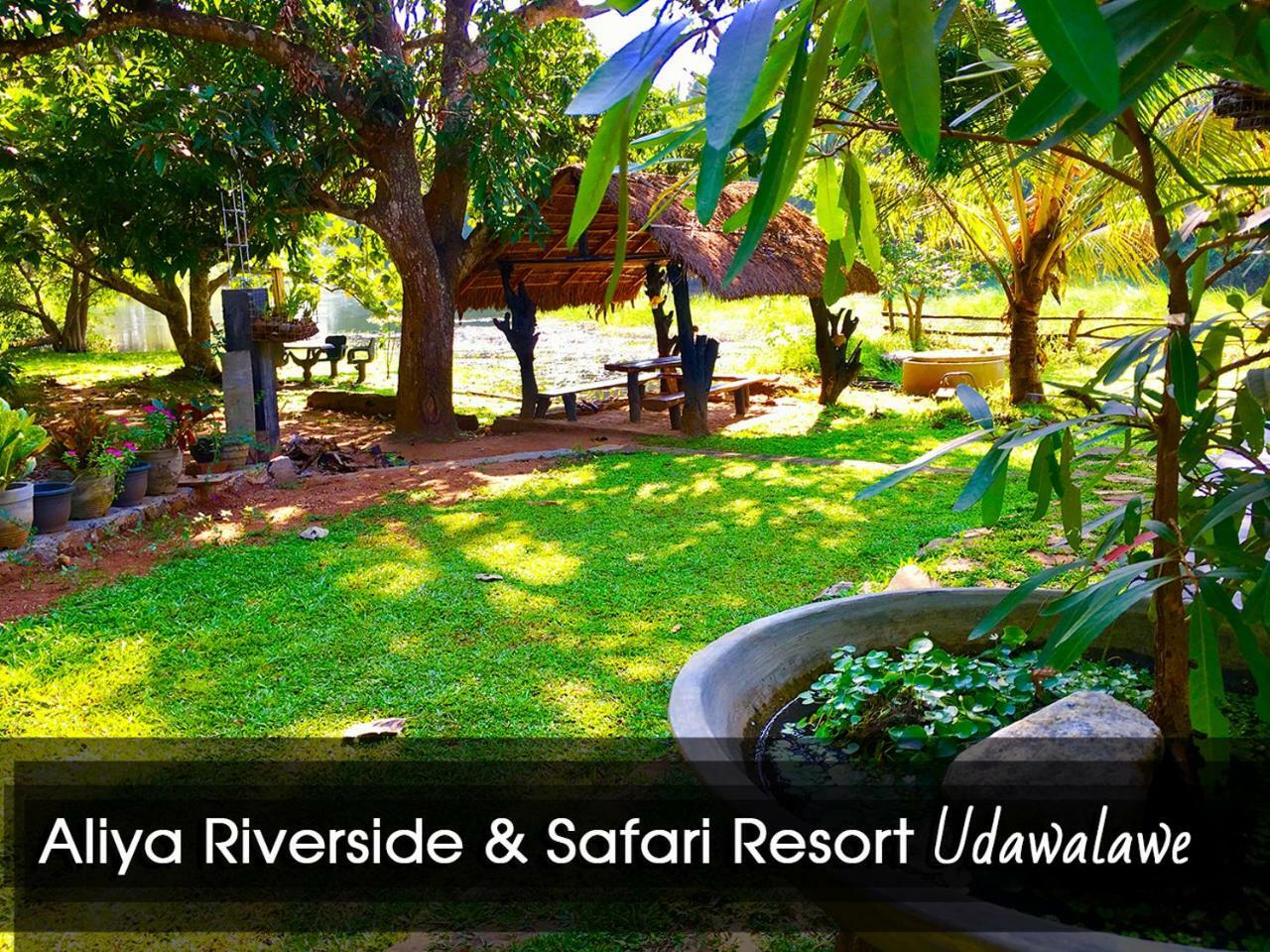 Aliya Riverside & Safari Resort Udawalawe Buitenkant foto